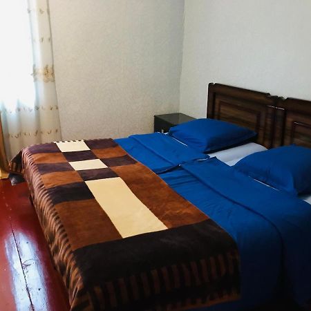 Butichi Guest House Chiatura Extérieur photo